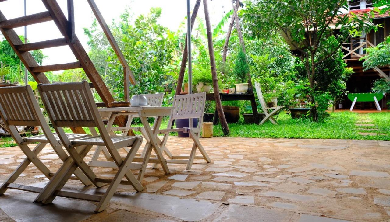 Plei Homestay & Café Pleiku Luaran gambar